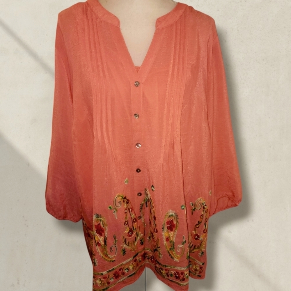 FIGUEROA & FLOWER Embroidered Twin Set